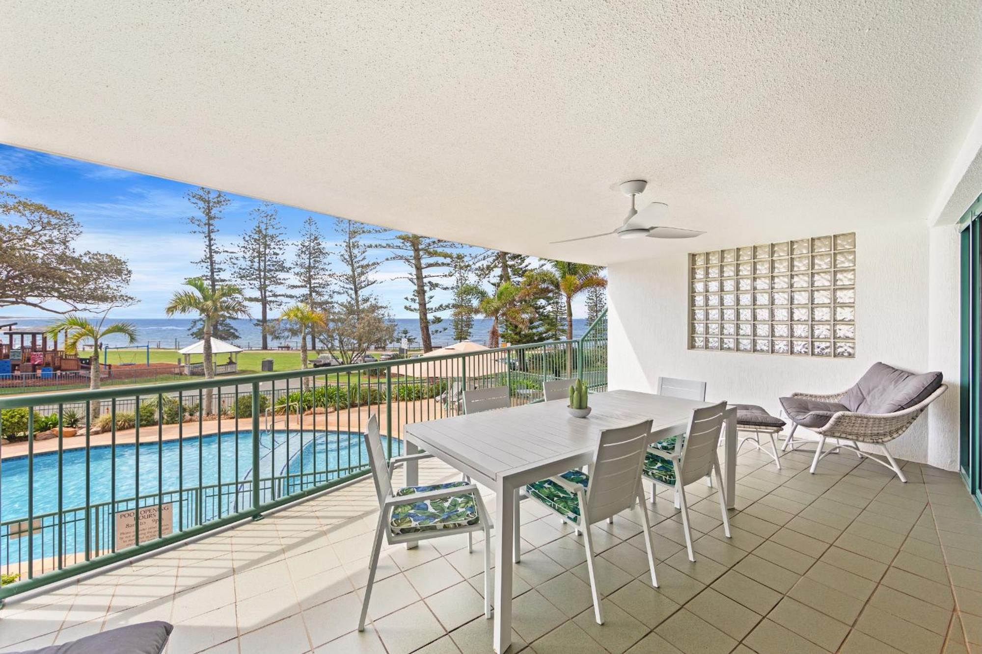 The Norfolks On Moffat Beach Caloundra Kamer foto